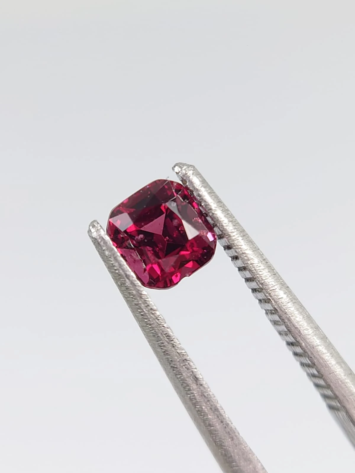 0.61ct Natural Umbalite Garnet from Malawi — view 7